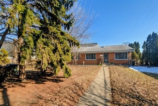 Building Photo - 8557 N National Ave