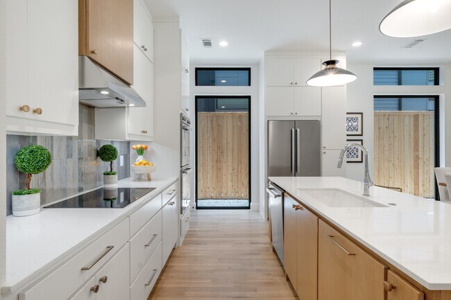 Building Photo - Scandinavian Inspired Newer Construction - near Greenville Ave, Henderson