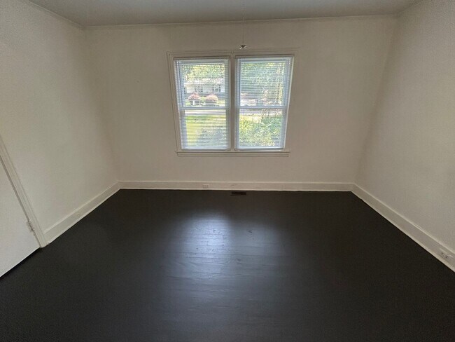 Building Photo - 244 Vallejo Cir