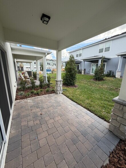 Building Photo - 110 Violet Vine Ln