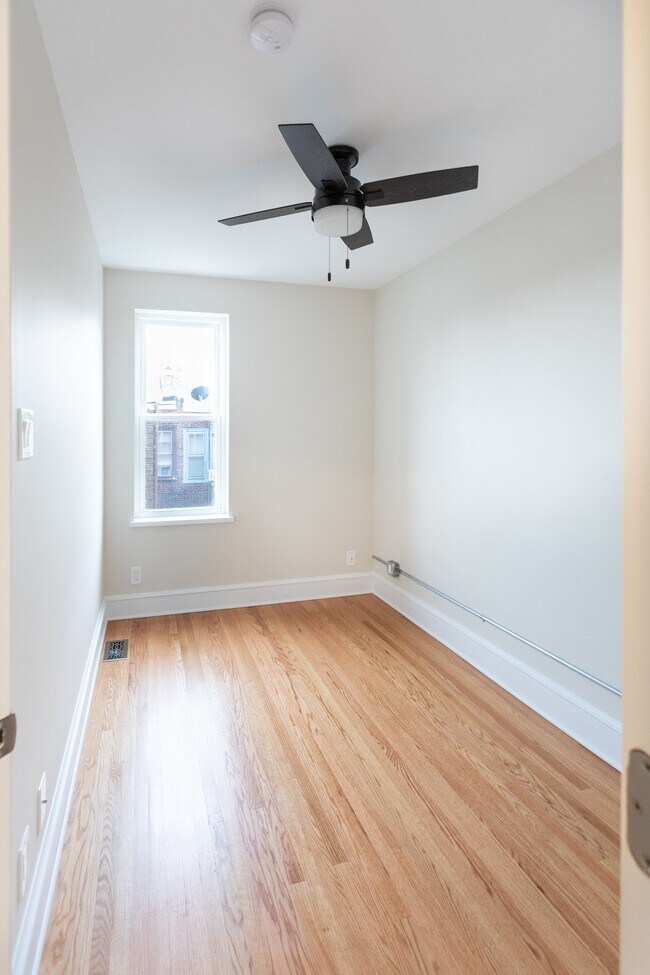 Building Photo - 5836 Alter St