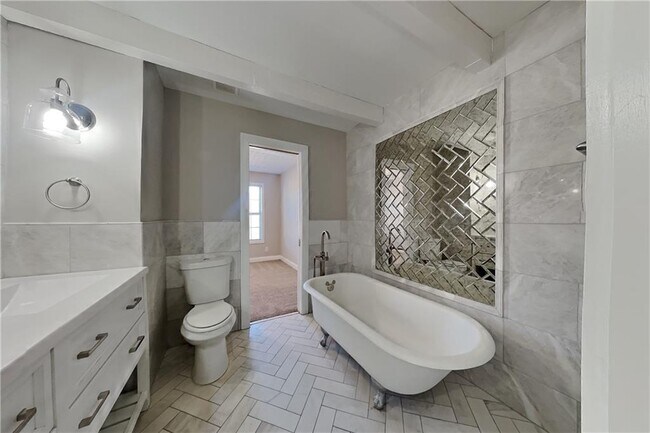 Building Photo - 537 Paper Ridge Ln