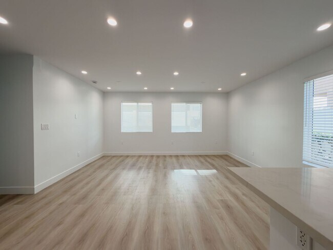 Building Photo - 1211 Beryl St