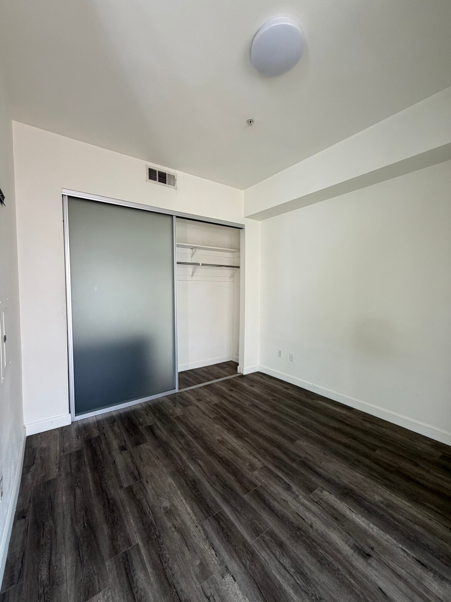 Building Photo - 1234 Wilshire Blvd