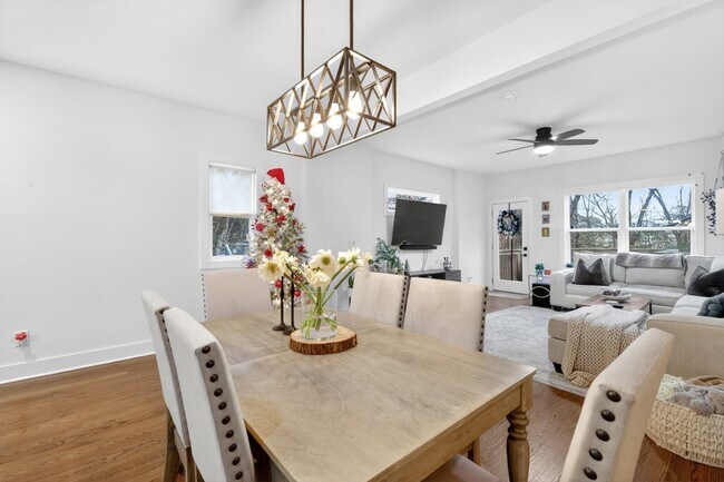 Building Photo - 4103 Main St