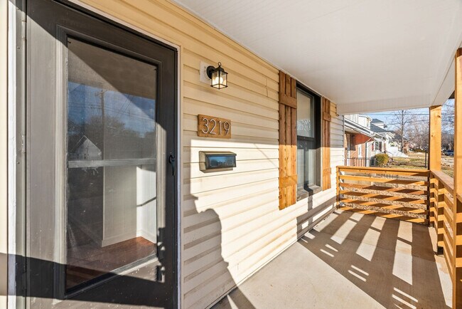 Building Photo - 3532 Greenwood Blvd