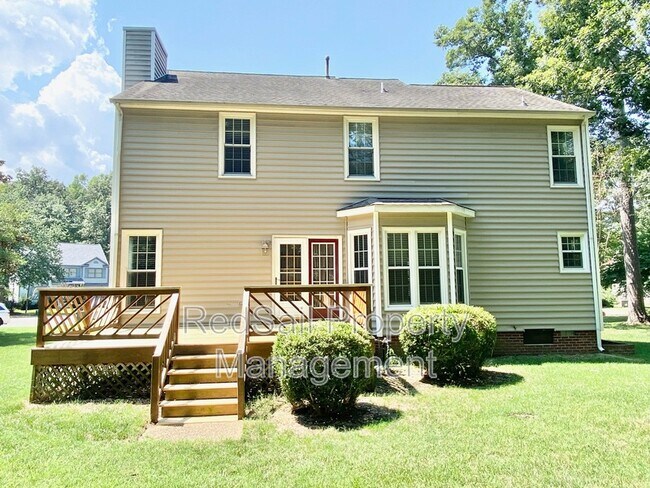 Building Photo - 3013 E Tiverton