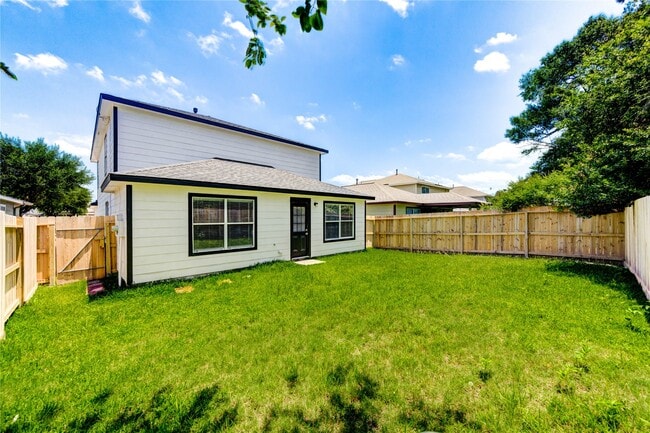 Building Photo - 1810 Adobe Stone Dr