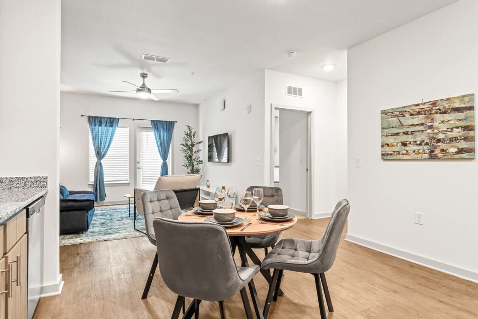 Building Photo - 14521 Star Water Rd