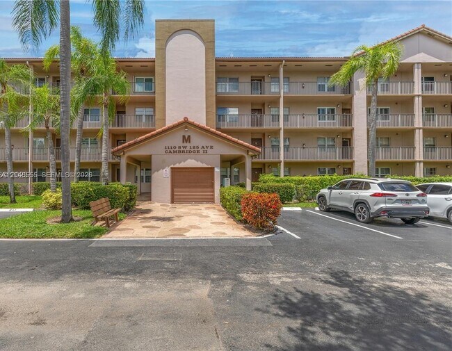 Building Photo - 1110 SW 125th Ave