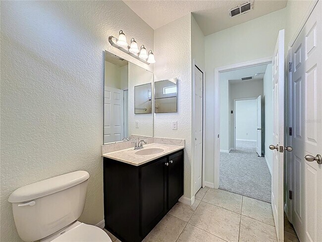 Building Photo - 8865 Della Scala Cir