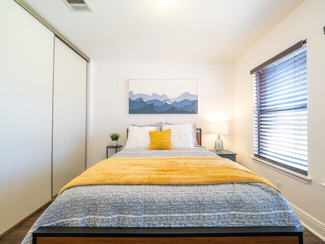 Building Photo - 3257 Elizabeth Anne Ln