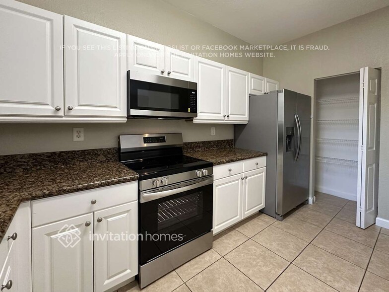 Building Photo - 12947 SW 133rd Terrace