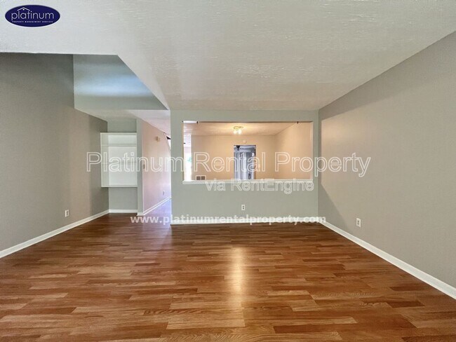 Building Photo - 63 Sandalwood Cir