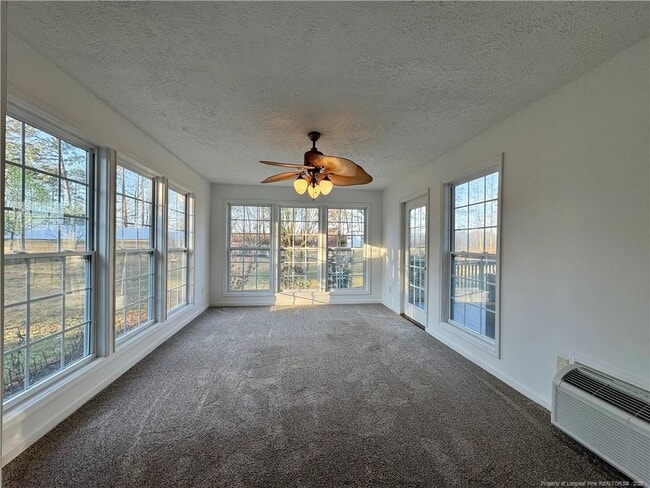 Building Photo - 115 Zane Dr