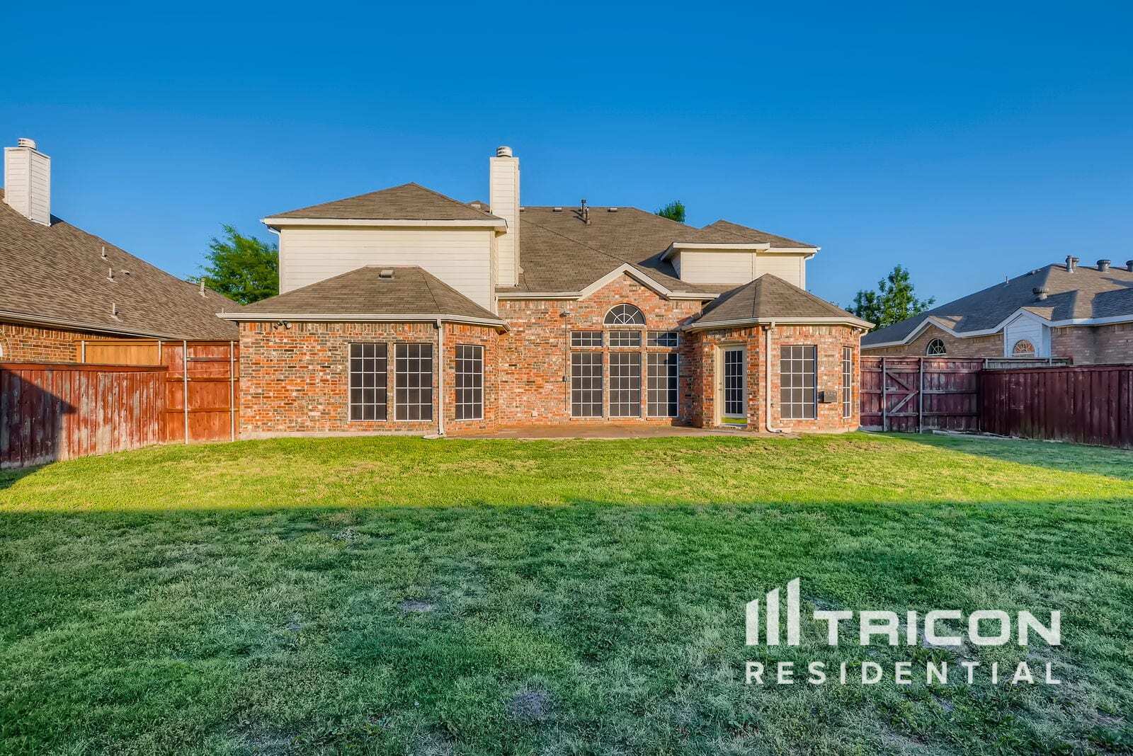 Building Photo - 2112 Pecan Ridge Dr