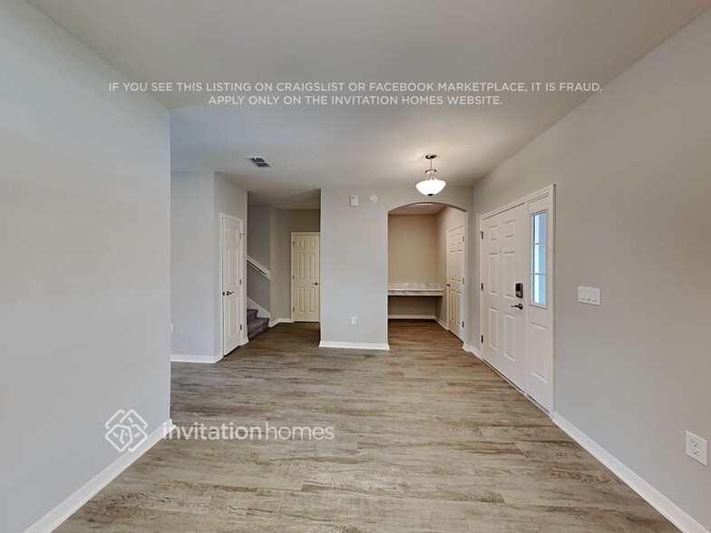 Building Photo - 6517 Polly Ln