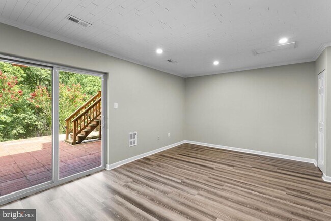 Building Photo - 48 Far Corners Loop