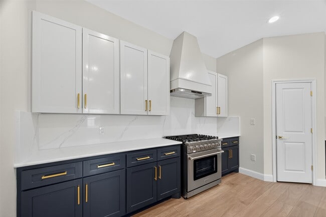 Building Photo - 7717 Prairie St