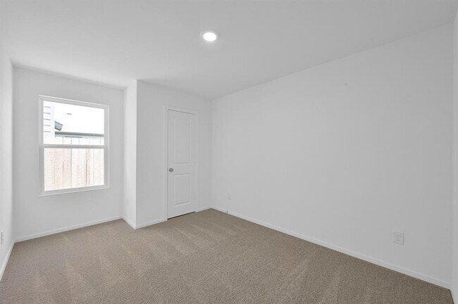Building Photo - 31346 Black Cherry St