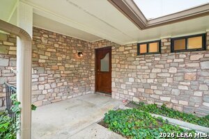 Building Photo - 6106 Vance Jackson Rd