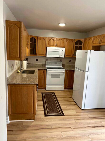 Building Photo - 104 Georgetown Ln