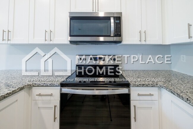 Building Photo - 3415 Briar Rose Ct