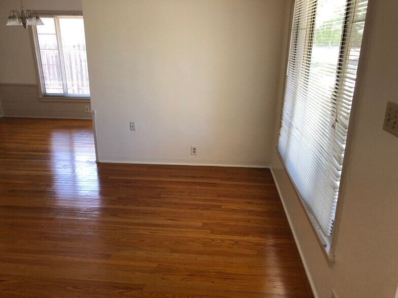 Building Photo - 91 46th St