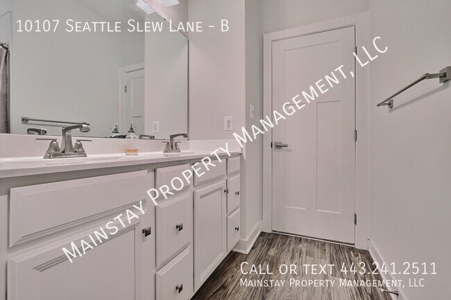 Building Photo - 10107 Seattle Slew Ln