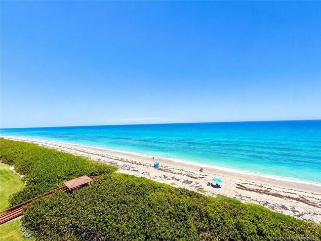 Building Photo - 7440 S Ocean Dr