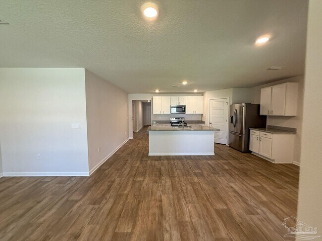 Building Photo - 2308 Kirkwood Dr