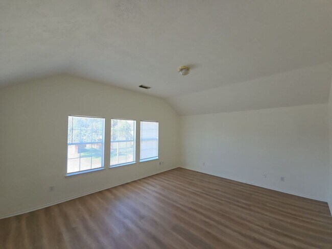 Building Photo - 21802 Westfield Ridge Dr