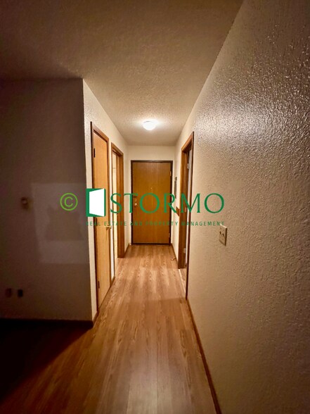 Building Photo - 525 14th St S