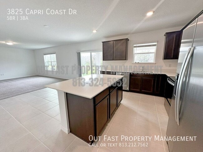 Building Photo - 3825 Capri Coast Dr