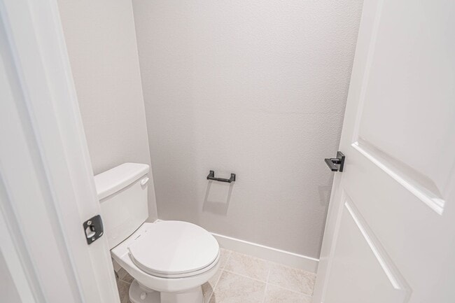 Building Photo - New Construction  Walnut Place - 4 Bedroom Townhome for Rent in Gardena!