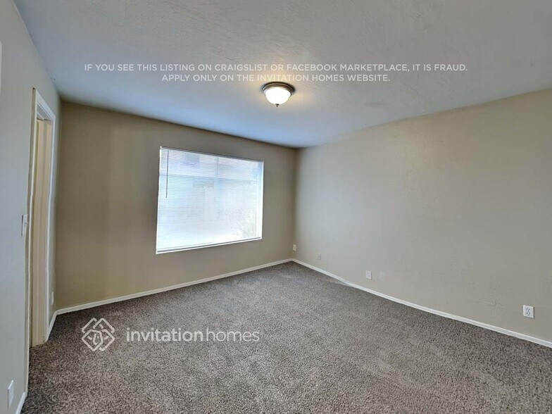 Building Photo - 9708 N 56th Ln