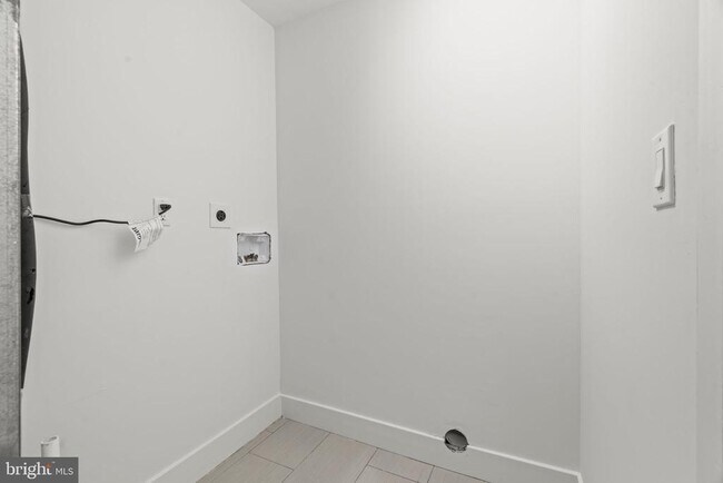 Building Photo - 1244 S 20th St