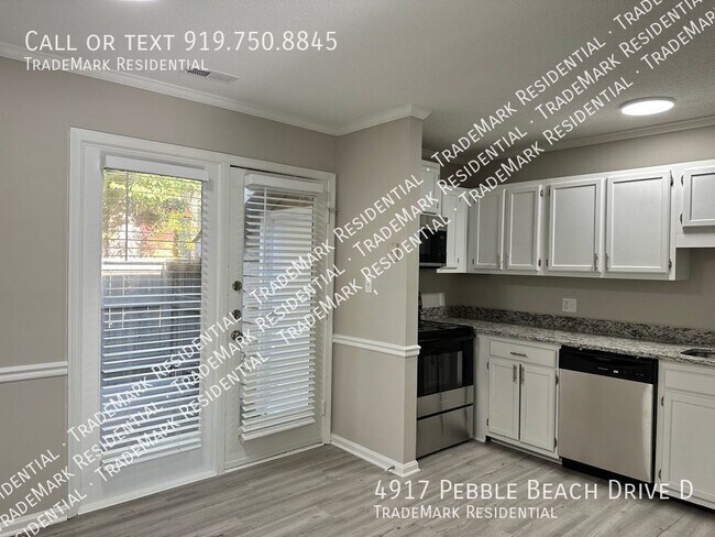 Building Photo - 4917 Pebble Beach Dr