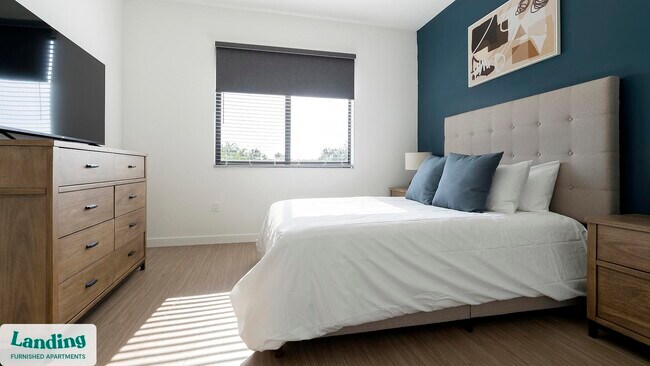 Building Photo - 7301 Lake Bank Lp