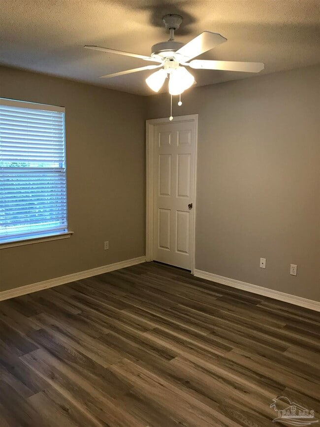 Building Photo - 1065 Antigua Cir