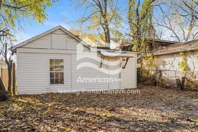 Building Photo - 820 Penn St