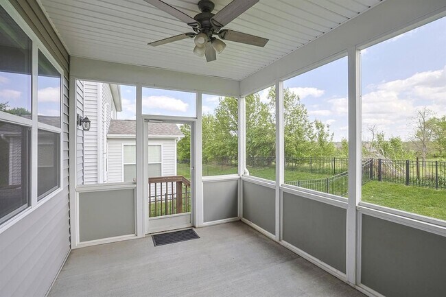 Building Photo - 6545 Cannondale Dr