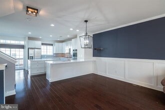 Building Photo - 27127 Hickory Ln