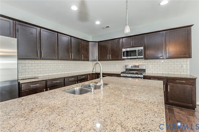 Building Photo - 5617 Benoni Ct