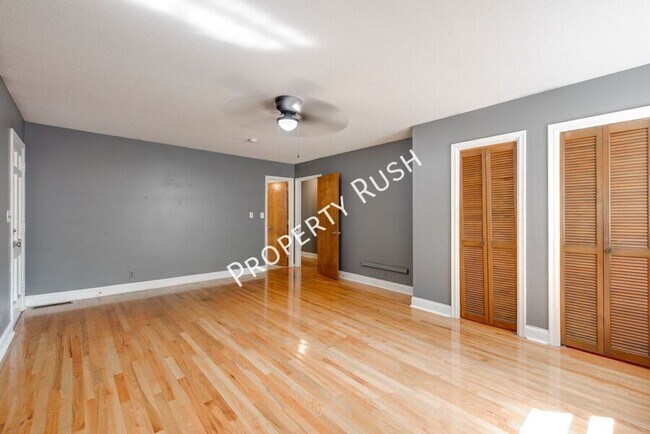 Building Photo - 303 Windmere Dr
