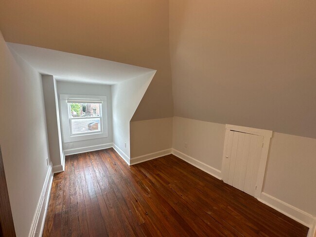 Building Photo - Chittenden Ave 145-147 48K