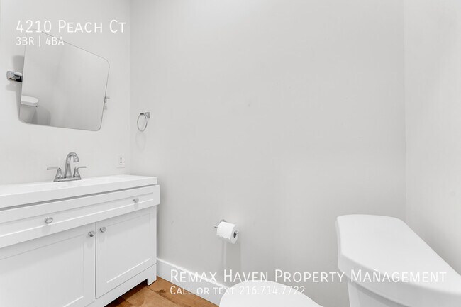 Building Photo - 4210 Peach Ct