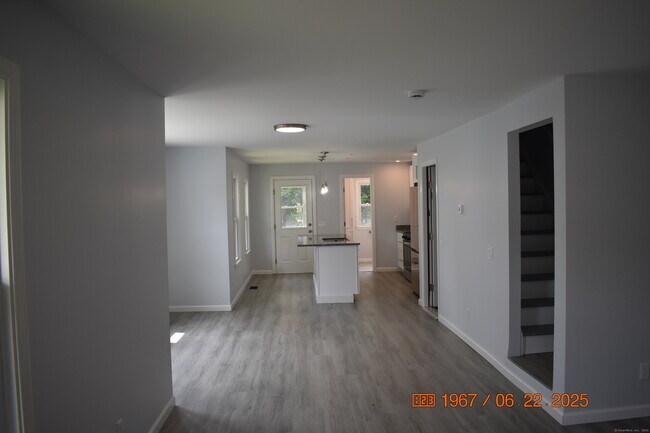 Building Photo - 41 Highland Ave