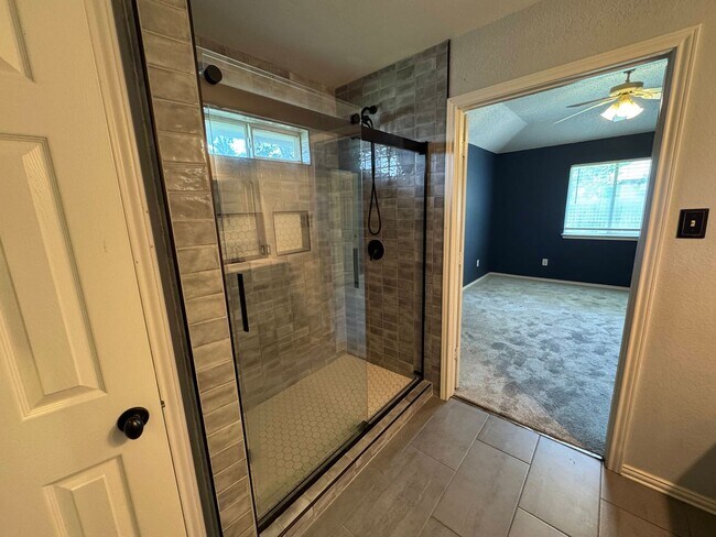 Building Photo - 3306 Levy Ln