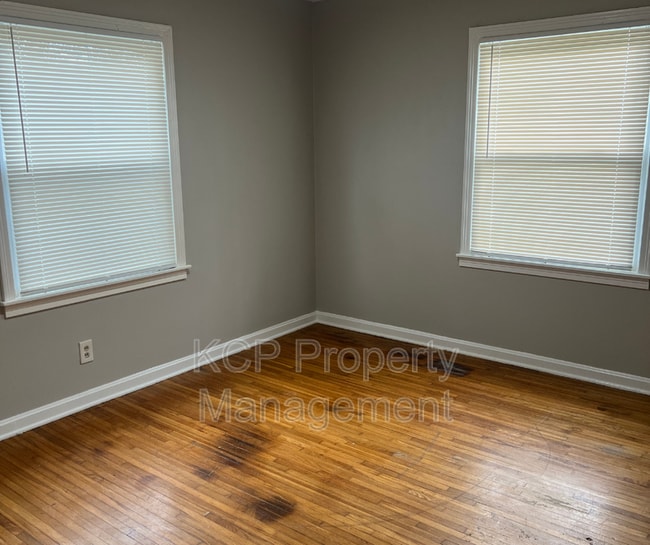 Building Photo - 3406 Gary St